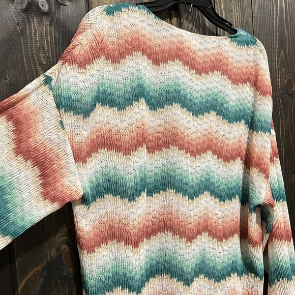 Show Me Your MuMu Top L Catch Waves Daytime Pullover Stripes Bell Sleeves Boho - Picture 9 of 11